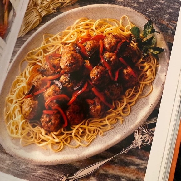 wok and stir fry cook book - Picture 8 of 8